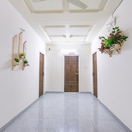 Fabhotel Golden Hitech - Nr Hitech City Hyderabad Eksteriør bilde